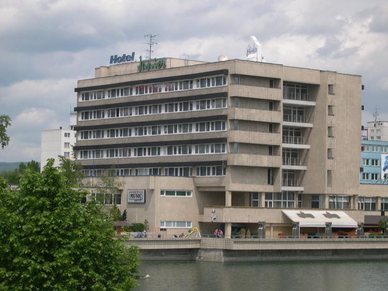 Garni Hotel Junior Bratislava Exterior foto